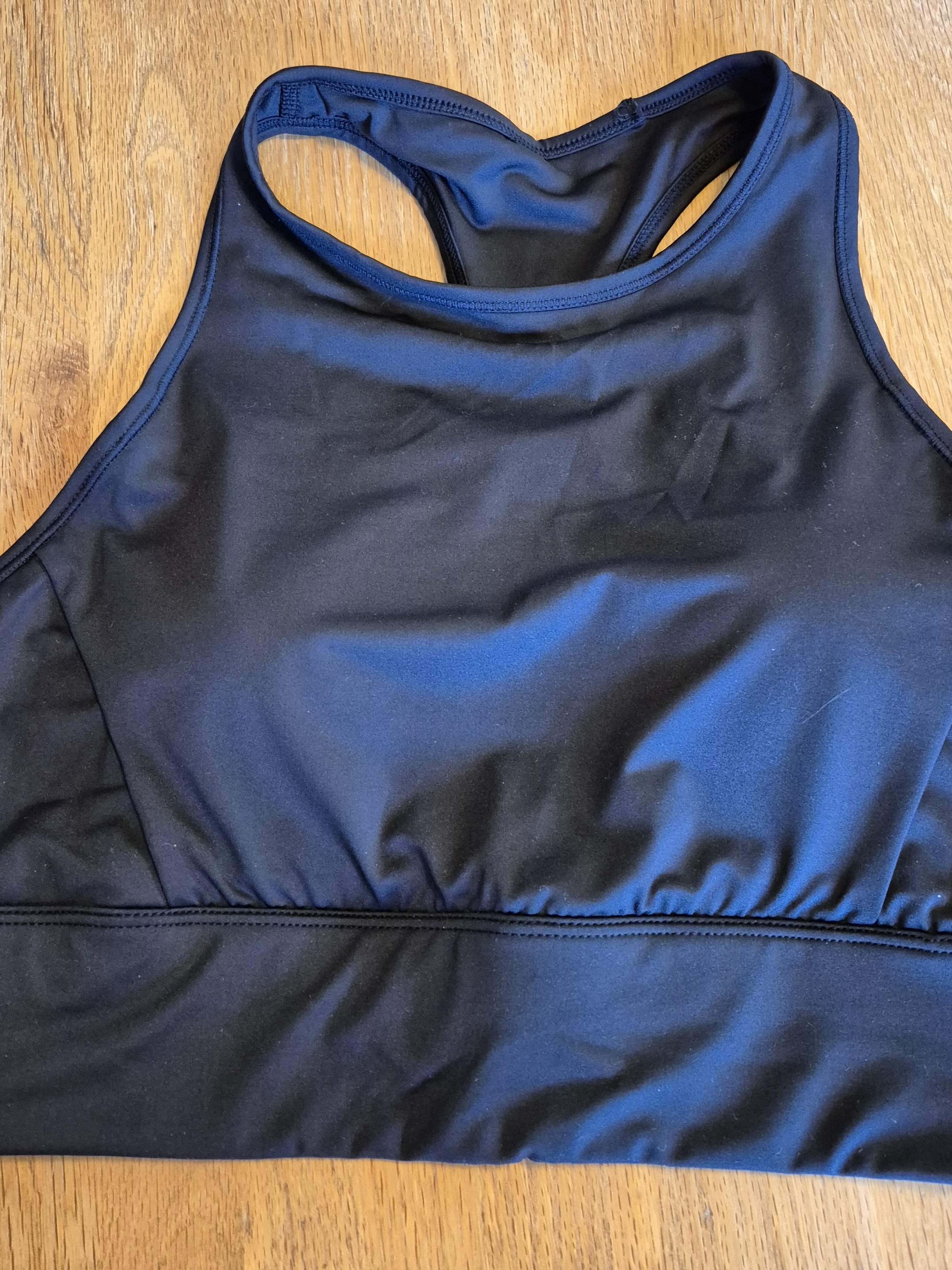 Women’s Black High-Neck Racerback Sports Bra Size Large